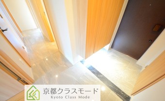 玄関・別アングル