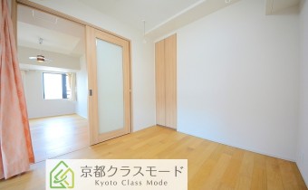 洋室4.8帖・別アングル