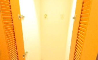 ※室内写真は同マンション内・別タイプの参考画像となります。