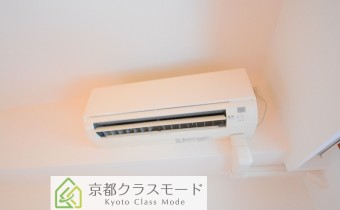 ※室内写真は同マンション内・別タイプの参考画像となります。