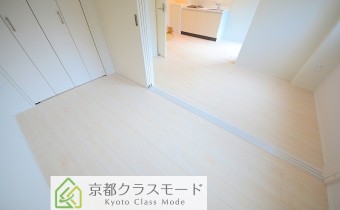 Room4