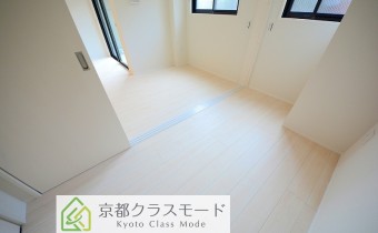 Room4