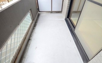 ※室内写真は同マンション内・別タイプの参考画像となります。