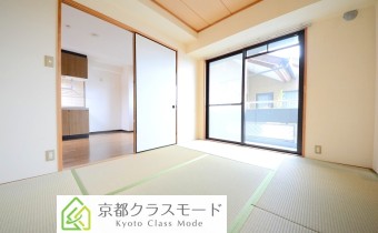 ※室内写真は同マンション内・別タイプの参考画像となります。