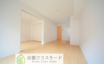 「南向き」の明るいリビングダイニング♪