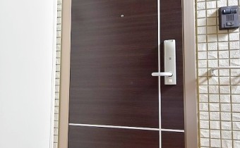 玄関ドア