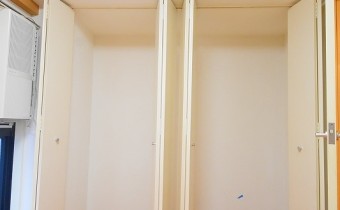 Room 6のクローゼット