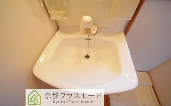 ※室内写真は同建物内・別タイプの参考画像となります。