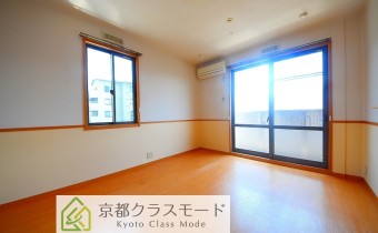 ※室内写真は同建物内・別タイプの参考画像となります。
