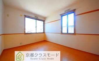 ※室内写真は同建物内・別タイプの参考画像となります。