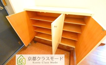 シューズボックス