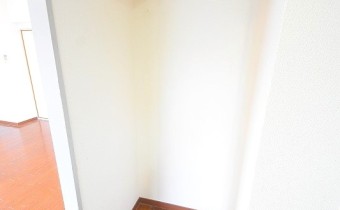 冷蔵庫置き場