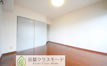 洋室7.4帖・別アングル
