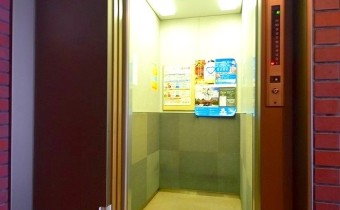 エレベーター