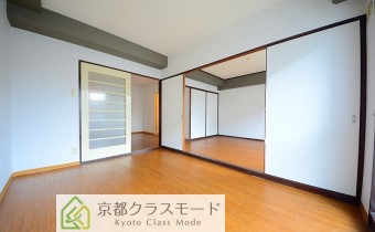 ※室内写真は同マンション内・別タイプの参考写真となります。