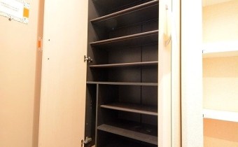 ※室内写真は同建物内・別タイプの参考画像となります。