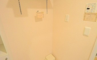 ※室内写真は同建物内・別タイプの参考画像となります。