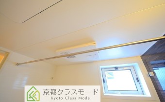 ※室内写真は同建物内・別タイプの参考画像となります。