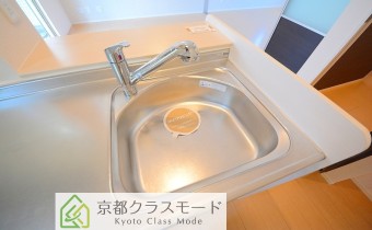※室内写真は同建物内・別タイプの参考画像となります。