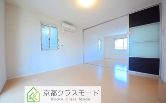 ※室内写真は同建物内・別タイプの参考画像となります。