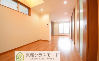LDK 16.7 キッチン側