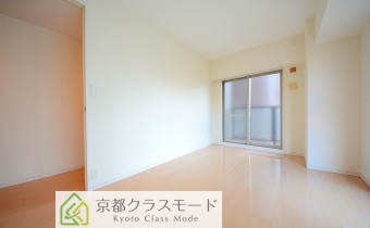 洋室7帖・別アングル