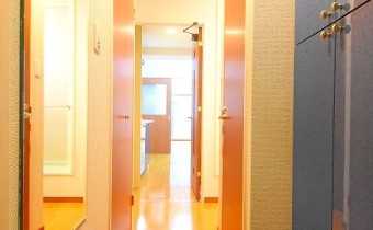 ※室内写真は同マンション内・別タイプの参考画像となります。
