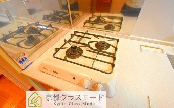 ※室内写真は同マンション内・別タイプの参考画像となります。