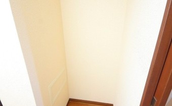 冷蔵庫置き場
