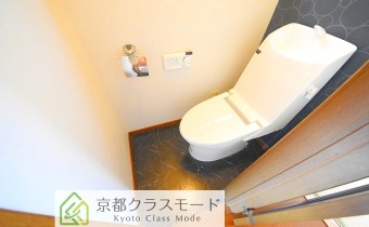 2階　ウォシュレットトイレ