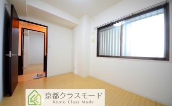 Room5