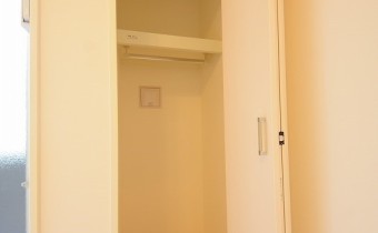 クローゼット　※室内写真は同タイプイメージです。