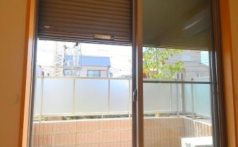 シャッター雨戸