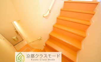 2階へ