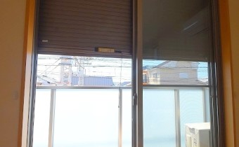 シャッター雨戸