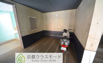 原付バイク置き場