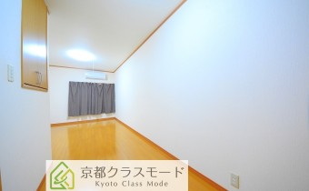 Room 9