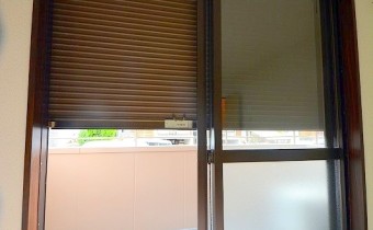 シャッター雨戸