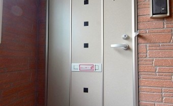 玄関ドア