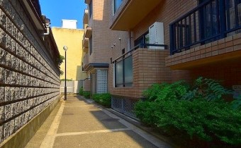 マンション・アルコープ