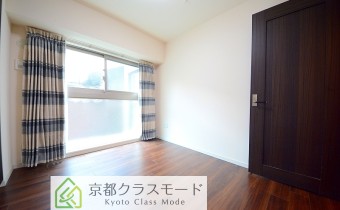 洋室5帖・別アングル