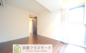 洋室7帖・別アングル