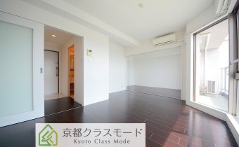 落ち着いた住環境の希少な小型犬飼育可能なお部屋です☆