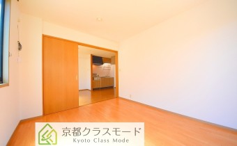洋室6.8帖・別アングル