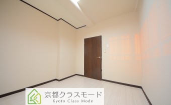 Room 6