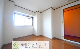 Room 5.7※同マンション別階の写真です