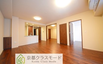 17.6帖の広々としたリビングダイニング♪「床暖房」付きの快適なお部屋です！