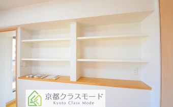 収納棚