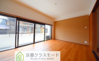 Room 8.6
