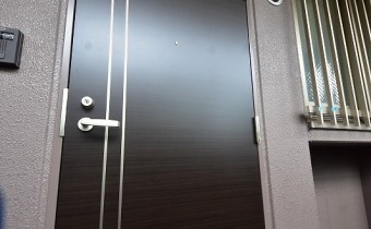 玄関ドア
